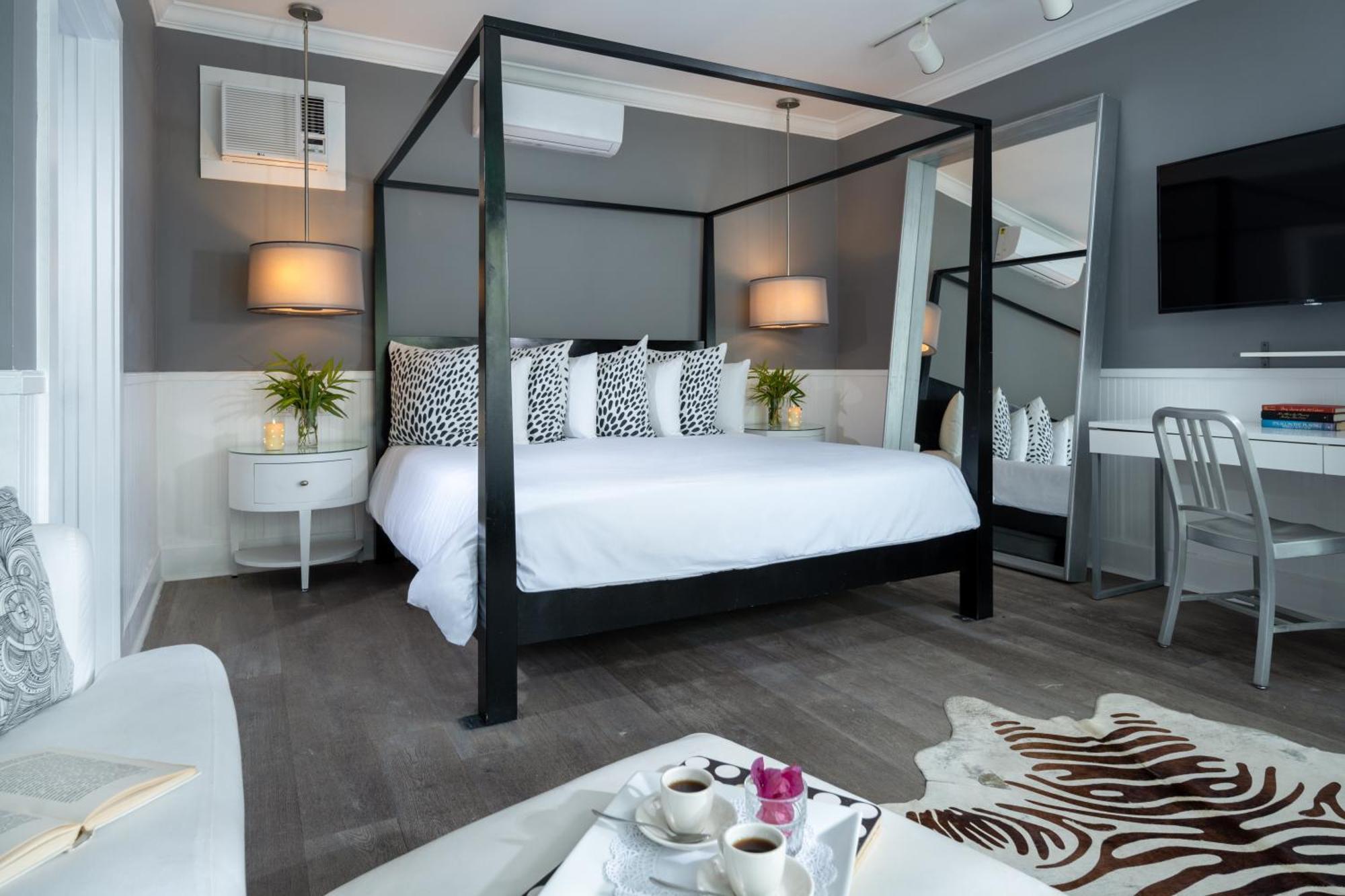 Alexander'S Guesthouse-Adult Exclusive, Lgbtq Friendly Key West Room photo