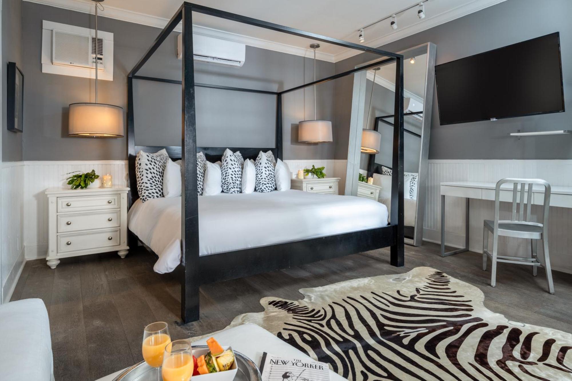 Alexander'S Guesthouse-Adult Exclusive, Lgbtq Friendly Key West Room photo