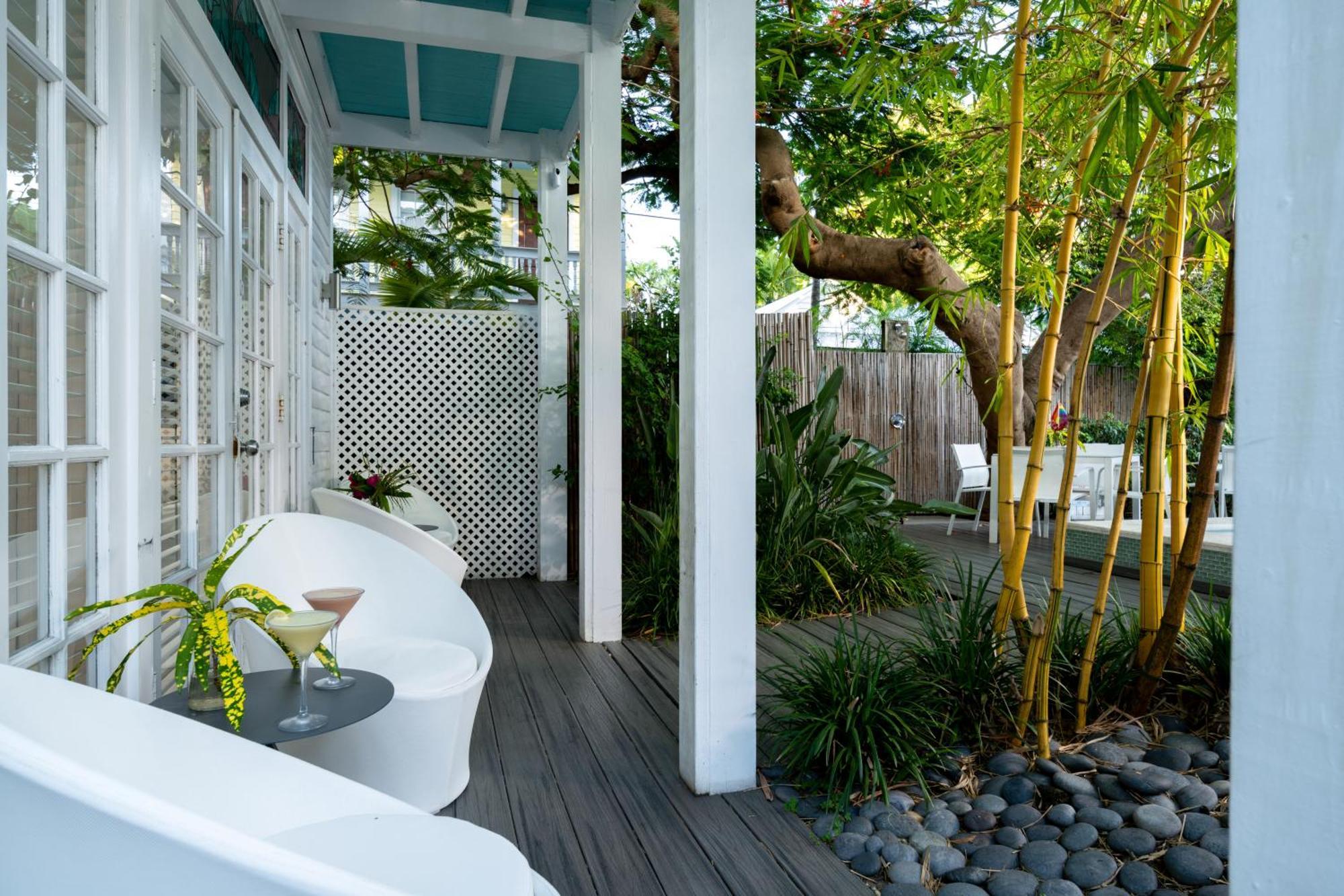 Alexander'S Guesthouse-Adult Exclusive, Lgbtq Friendly Key West Room photo