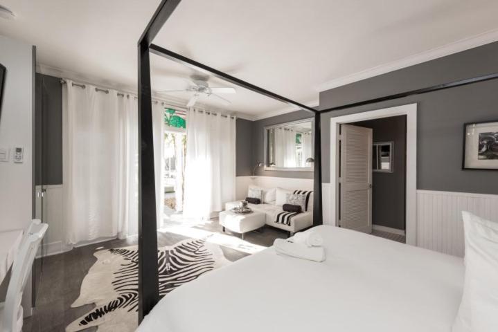 Alexander'S Guesthouse-Adult Exclusive, Lgbtq Friendly Key West Room photo